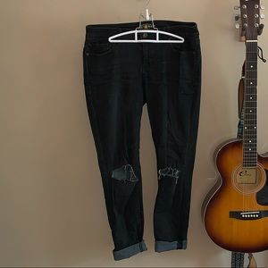 Black Ripped Skinny Jeans